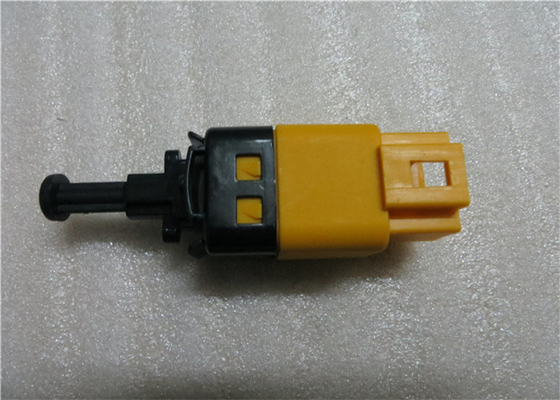 Kalos Lacetti 96874571 Brake Light Switch Vehicle Parts Yellow Colored